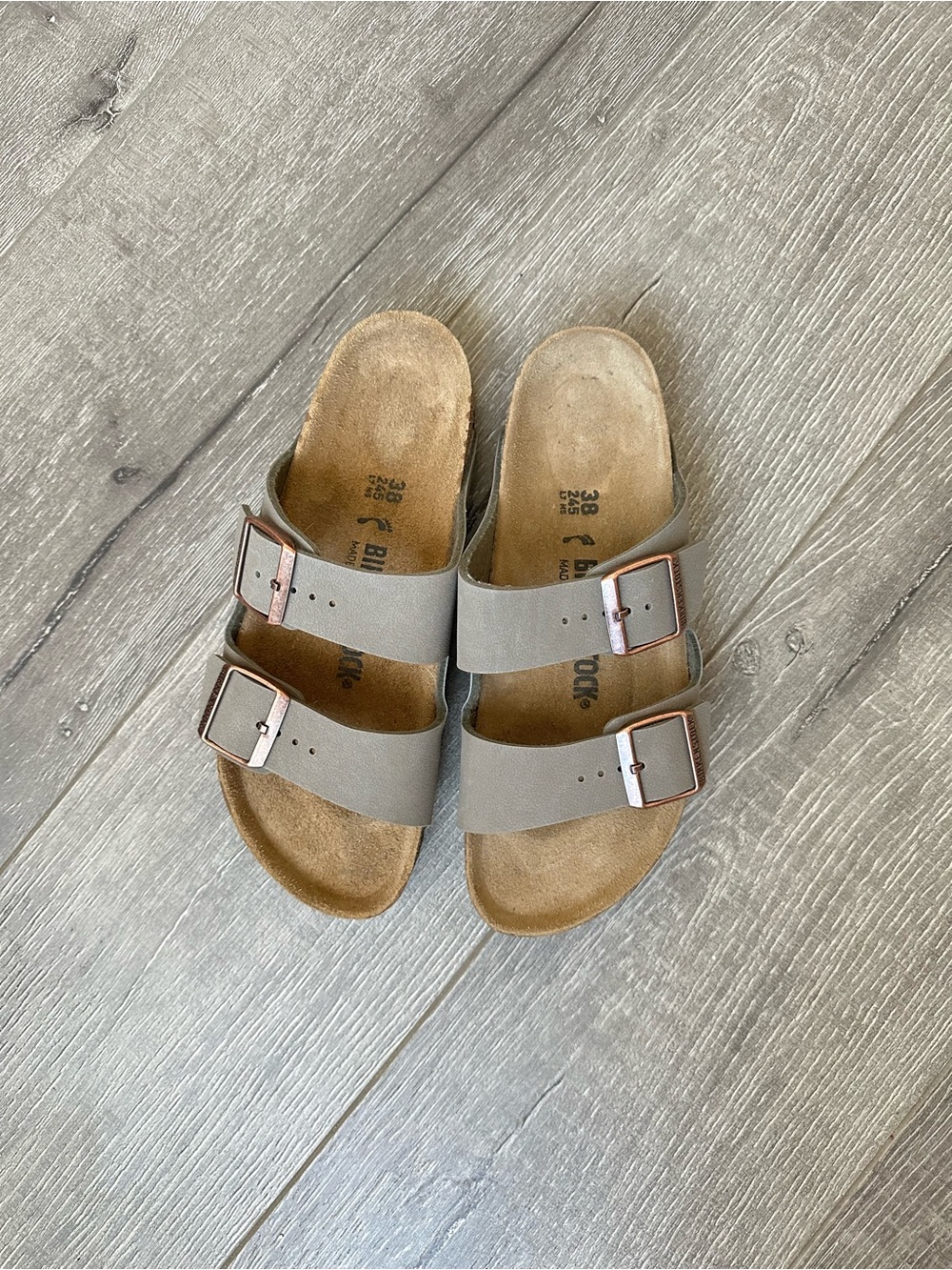 Birkenstock Arizona Sandals in Stone color Size 38